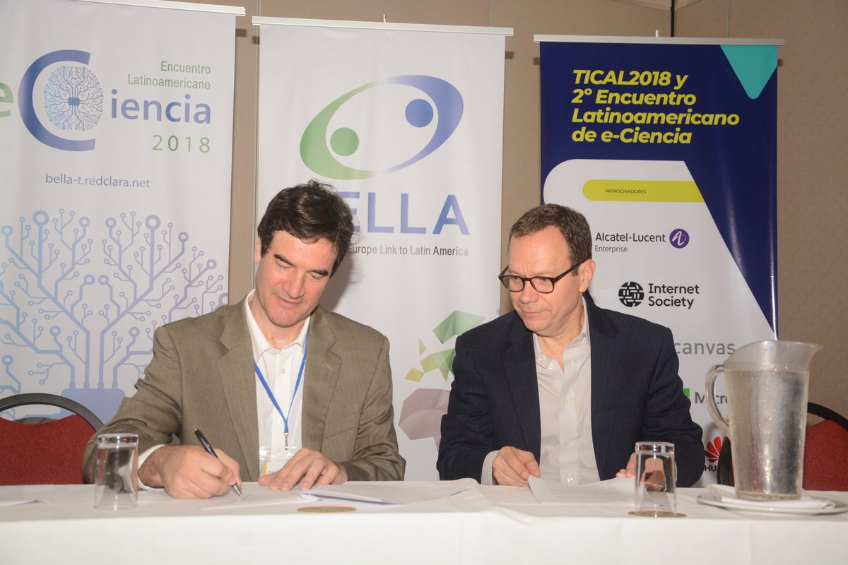 RedCLARA e Internet Society firman Memorandum para potenciar colaboración mutua